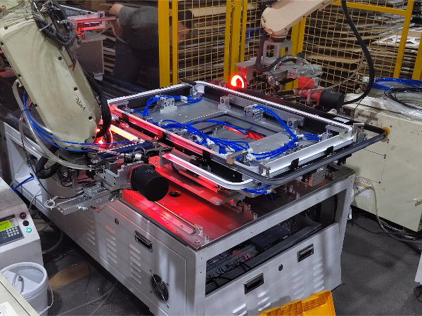 提升鉚接效率 速耐自動鉚釘槍助力蘇州星光燈具生產(chǎn)線升級