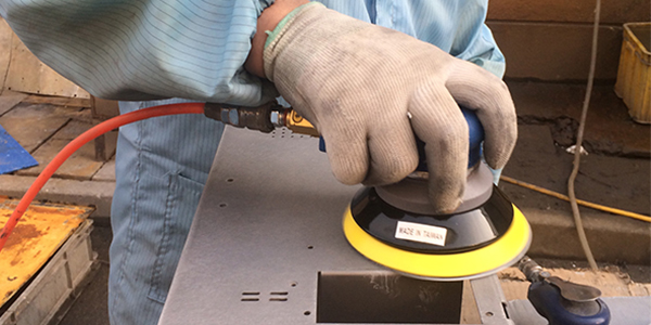 氣動打磨機(jī)的使用注意事項